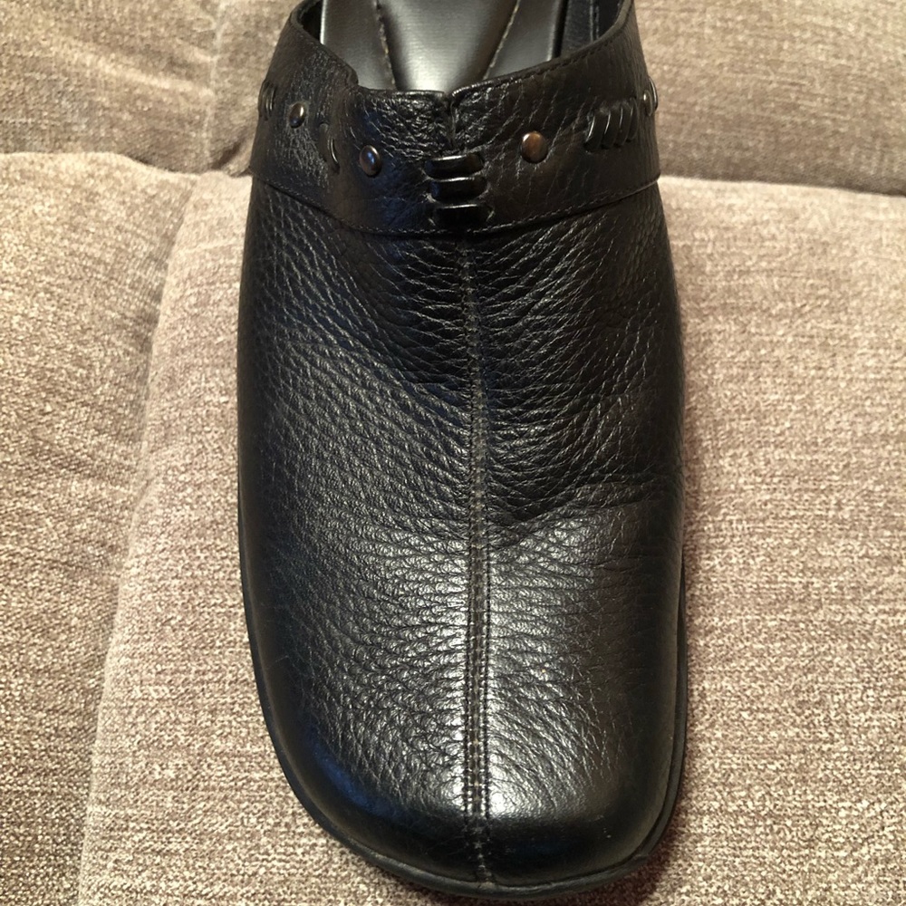 Bass Genuine Leather Black Mules - Picture 3 of 10